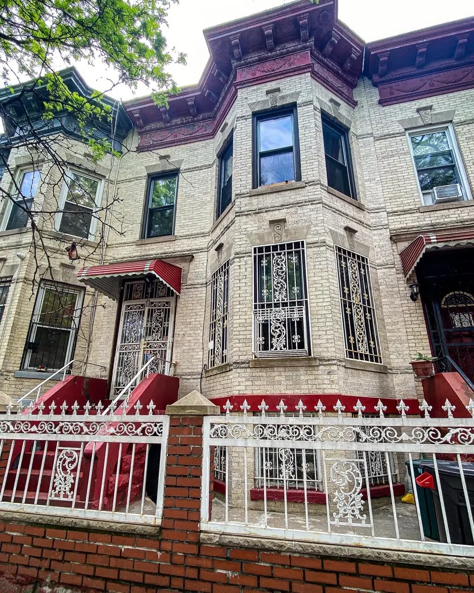 318 Cornelia St, Ridgewood — before, view 1